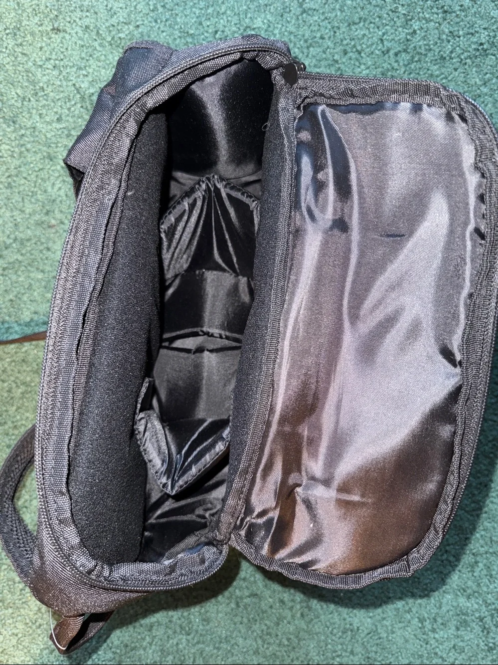 Canon Sling backpack Camera Bag black, padded lightweight, 100-S BC16 NWT - Picture 8 of 12